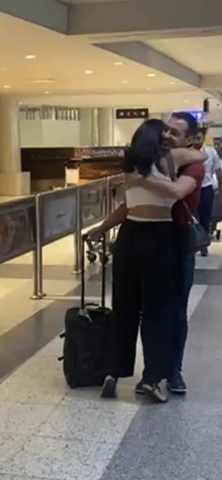 Retrouvailles à l’aéroport