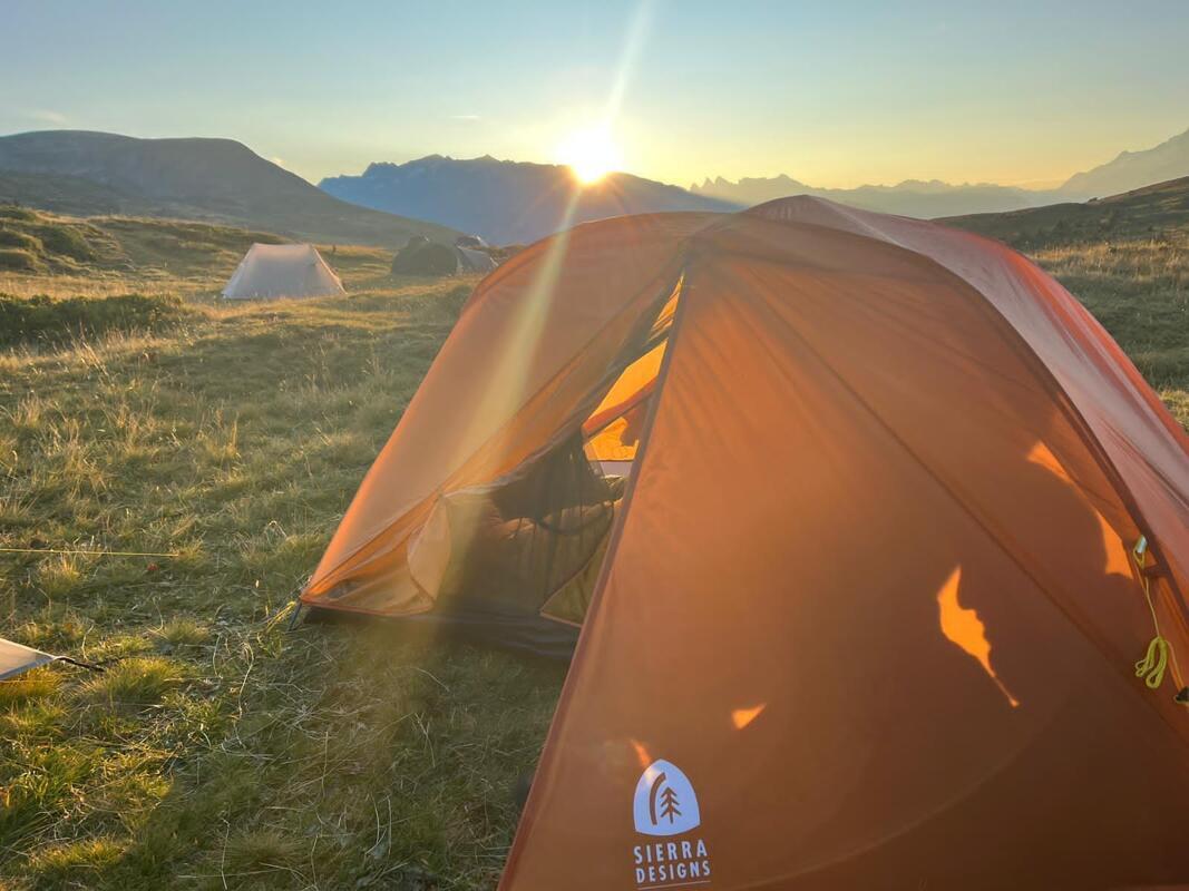 Bivouac au Taillefer : nature, vent et rigolade