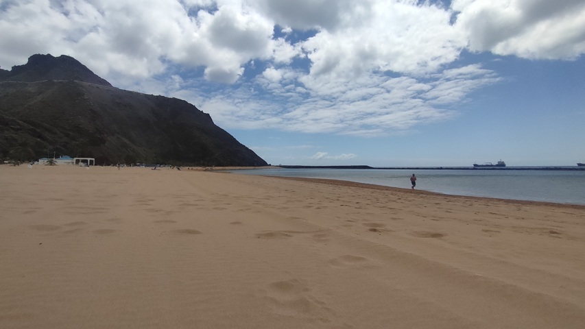 Playa de Las Teresitas