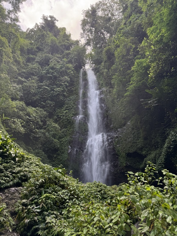 Melanting waterfall
