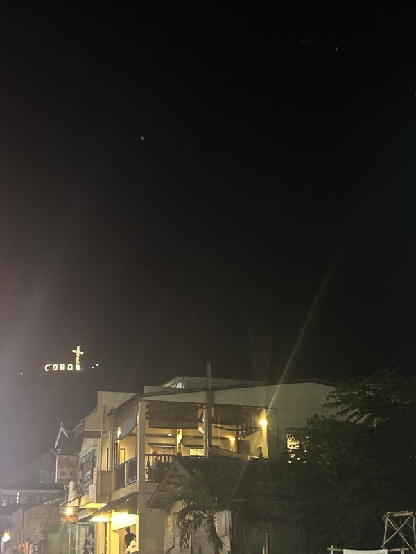 Mont Tapyas illuminé