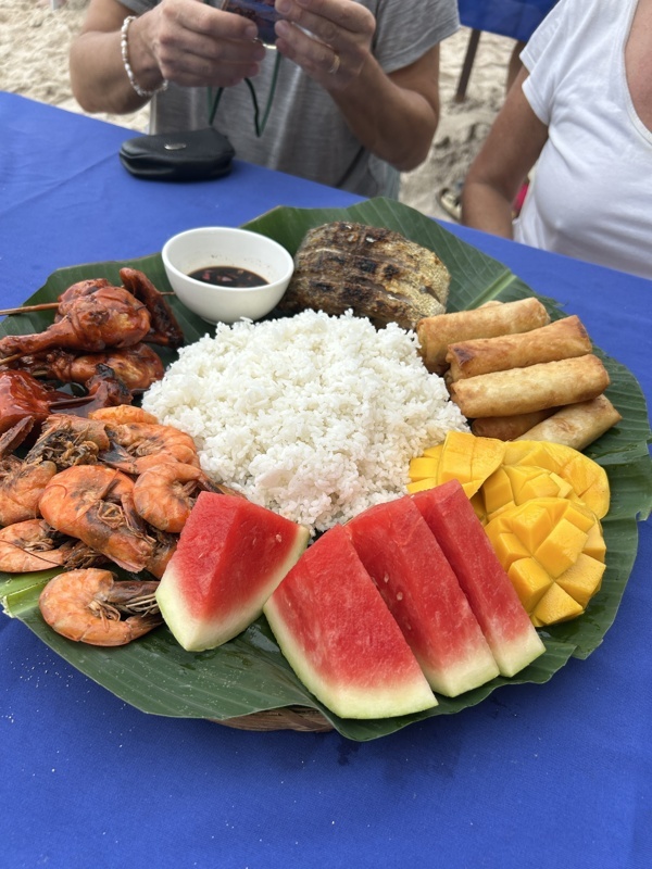 Plateau repas à Pamilacan Island