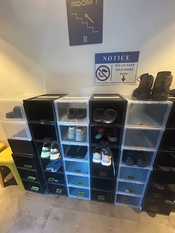 Meuble à chaussure par numéro de capsule
