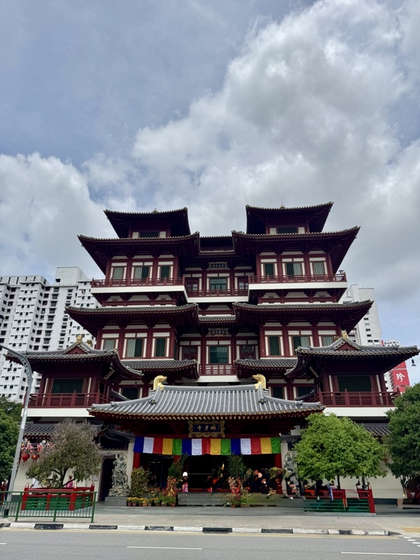Buddha Tooth Relic Temple