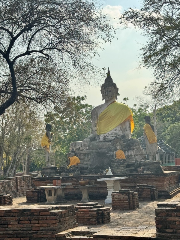Chedi Singha Lom