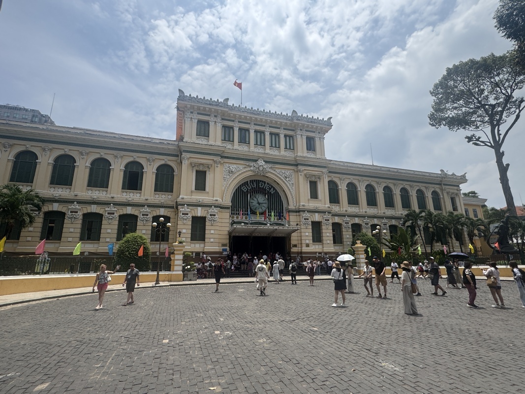 Poste centrale