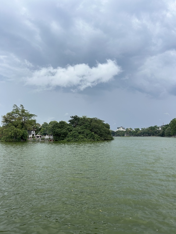 Le lac dans le centre ville