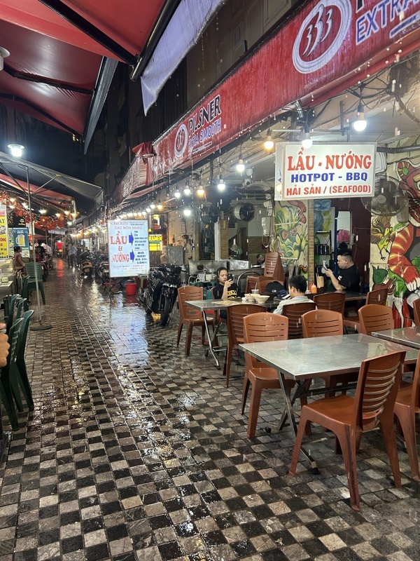 À l’abri entre deux averses