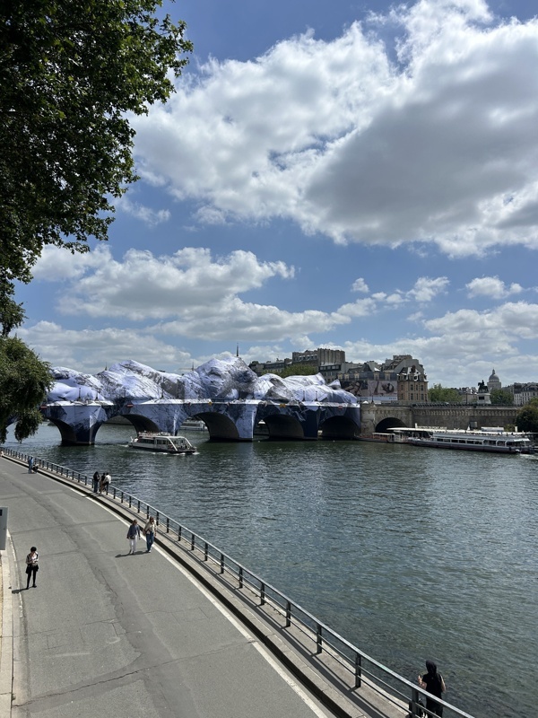 Œuvre au pond neuf