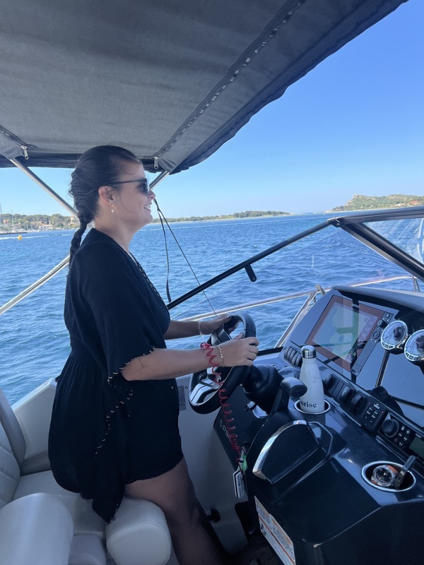 On avait passé le permis bateau avant de partir