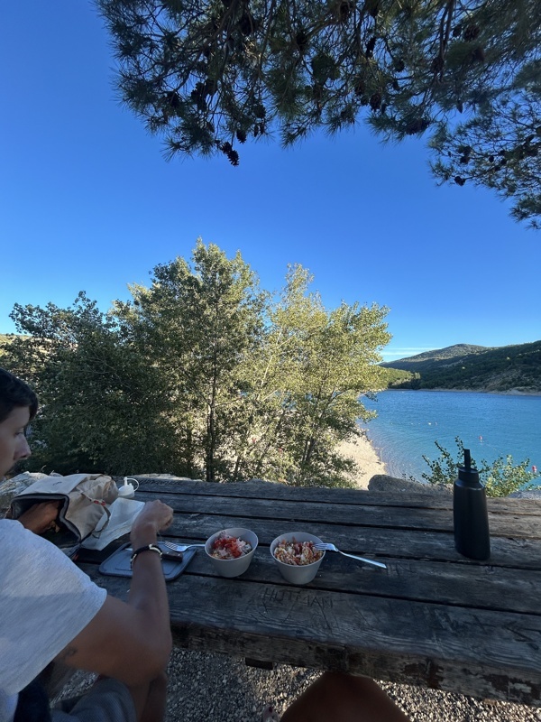 Dîner à Bauduen