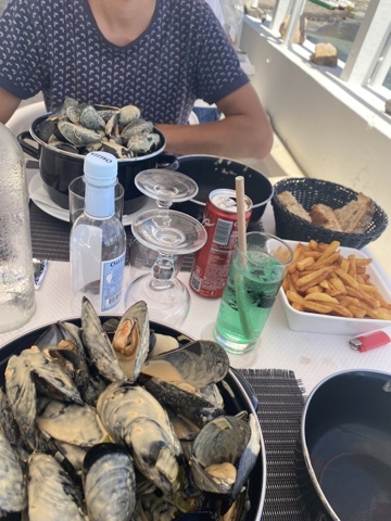Moules à la tome de Corse