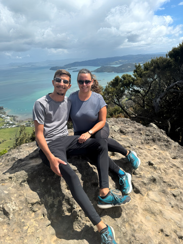 Arrivés au sommet du Mont Manaia