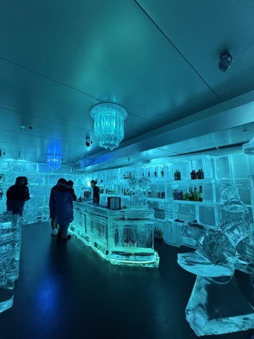 Ice bar