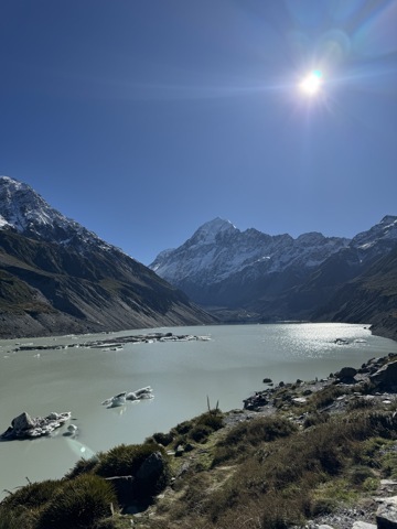 Des icebergs et le Mount Cook