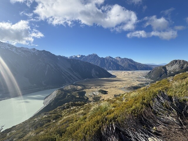 Sealy Tarns