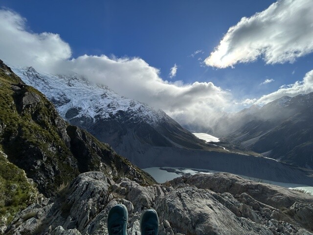 Sealy Tarns