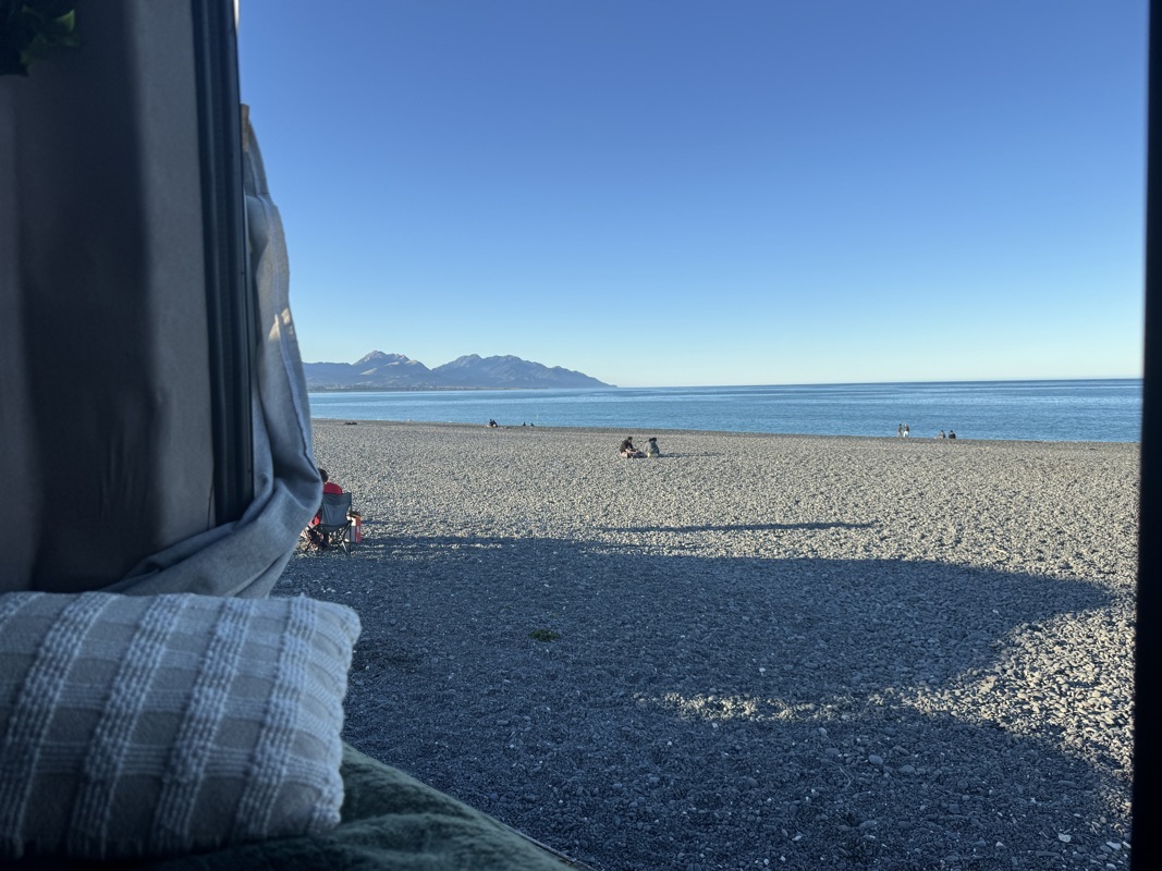 Les pieds dans le sable
