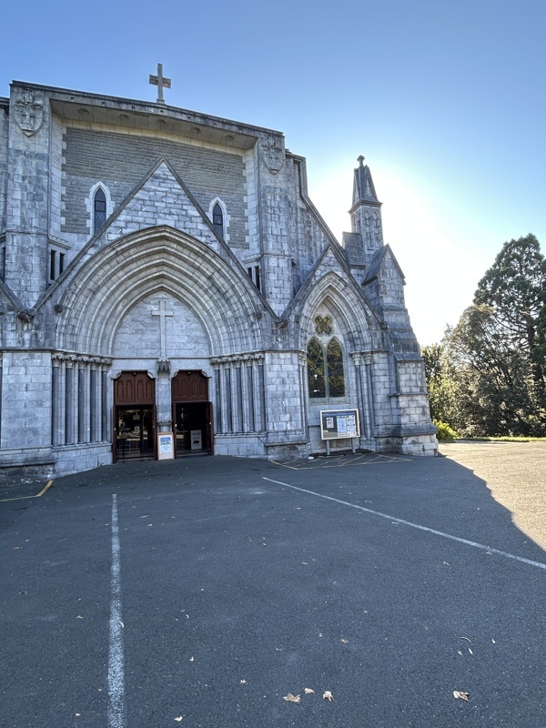 Cathédrale vue de derrière