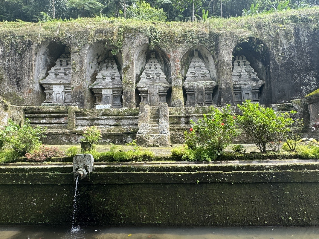 Gunung Kawi