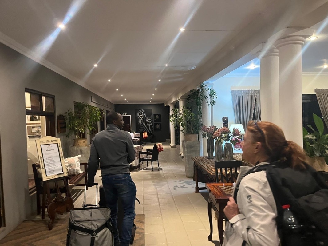 Arrivée minuit dans notre guesthouse