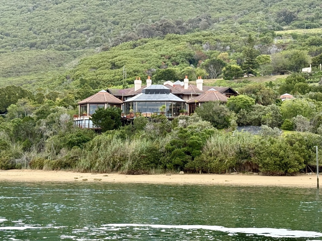 Belles maisons au bord du golfe