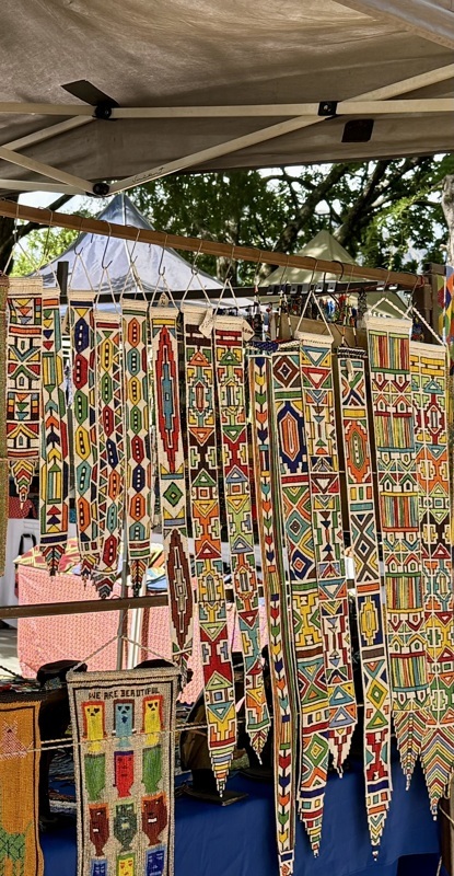 Marché de Franschhoek, haut en couleurs
