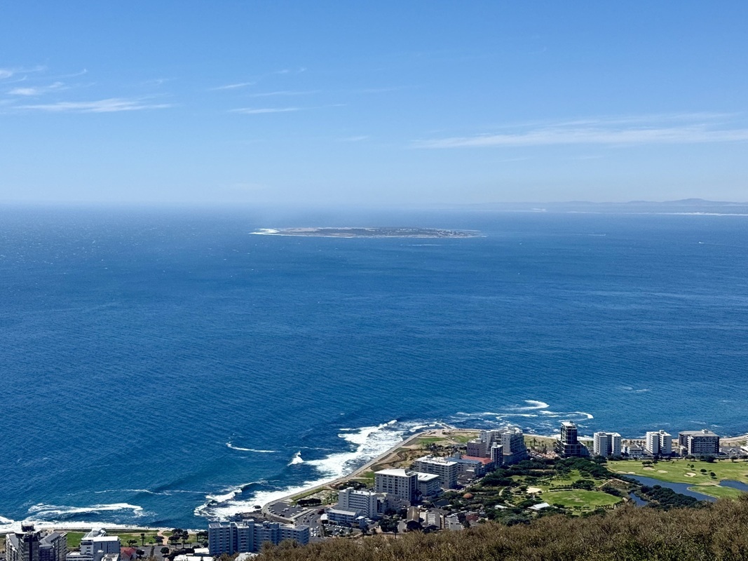 Robben island, la prison où était incarcéré Madiba vue d'en faut de Signal Hill