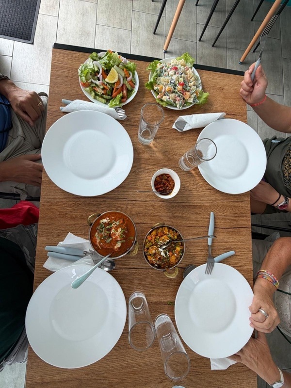 y a tout sur la table