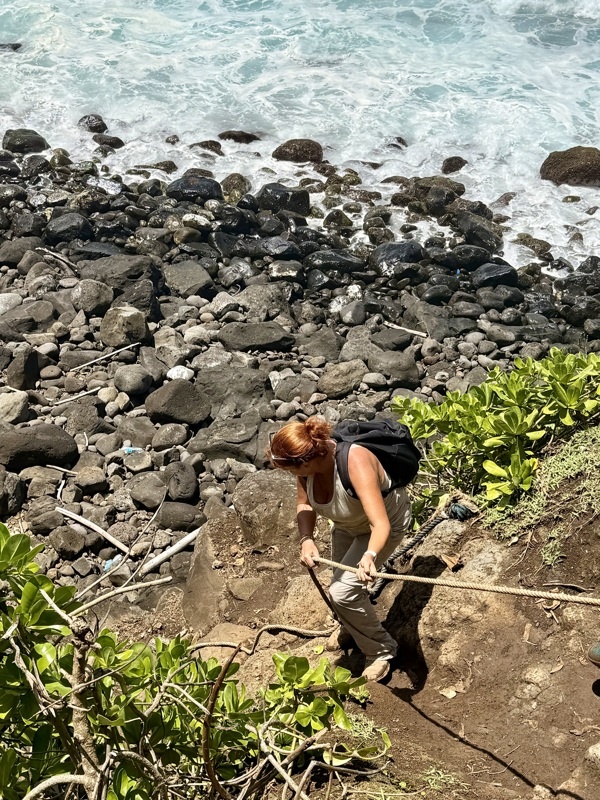 direction la piscine naturelle en bas