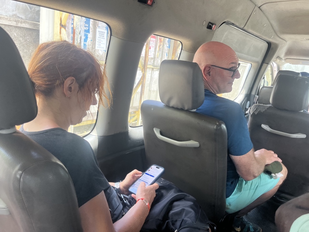 bus taxi pour 1 km seulement!