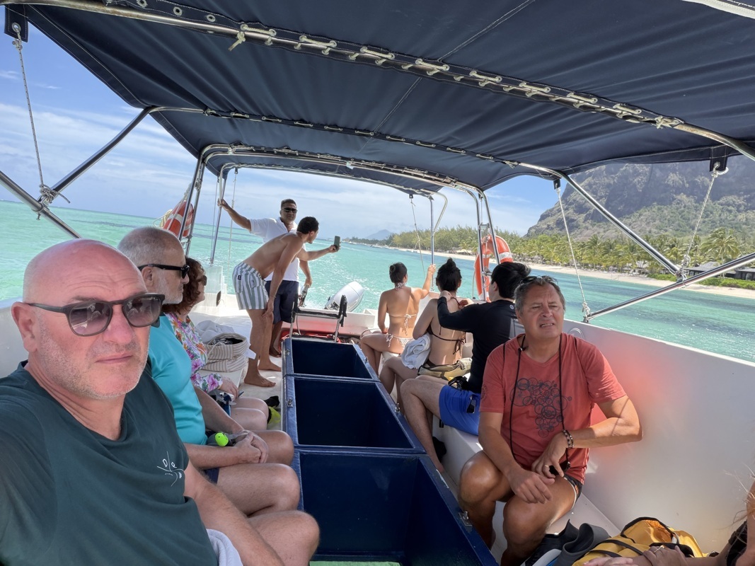 Bateau pour snorkeling